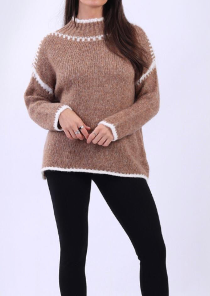 Chunky Stitch Jumper in Mocha