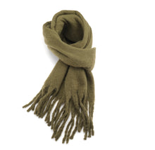 Load image into Gallery viewer, Olive Chunky Scarf
