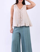 Load image into Gallery viewer, Ruffle Front Linen Tank Top
